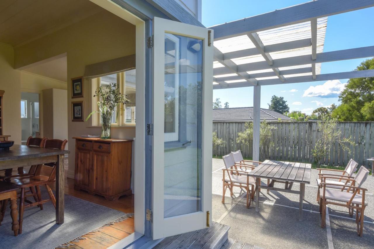 The Vicarage Martinborough Villa Eksteriør bilde