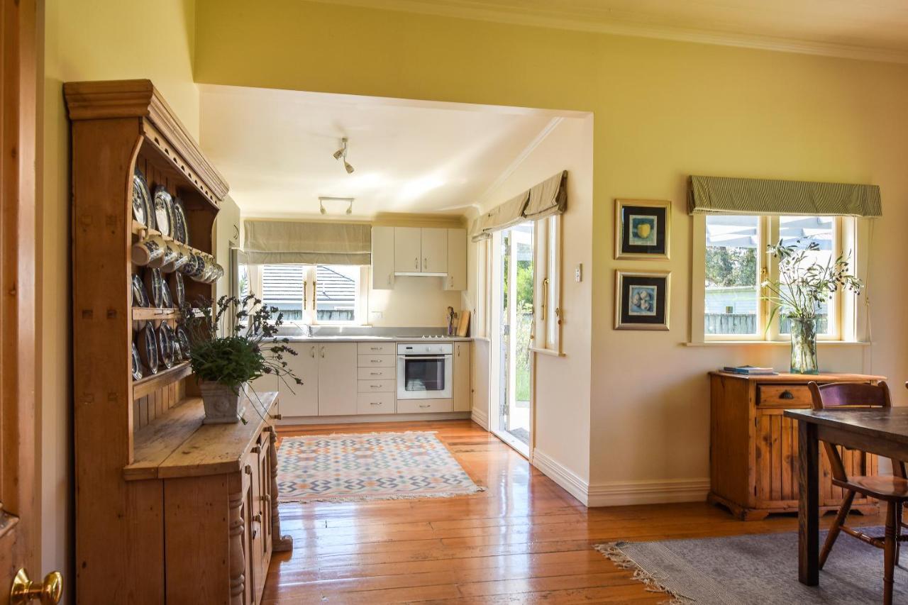 The Vicarage Martinborough Villa Eksteriør bilde