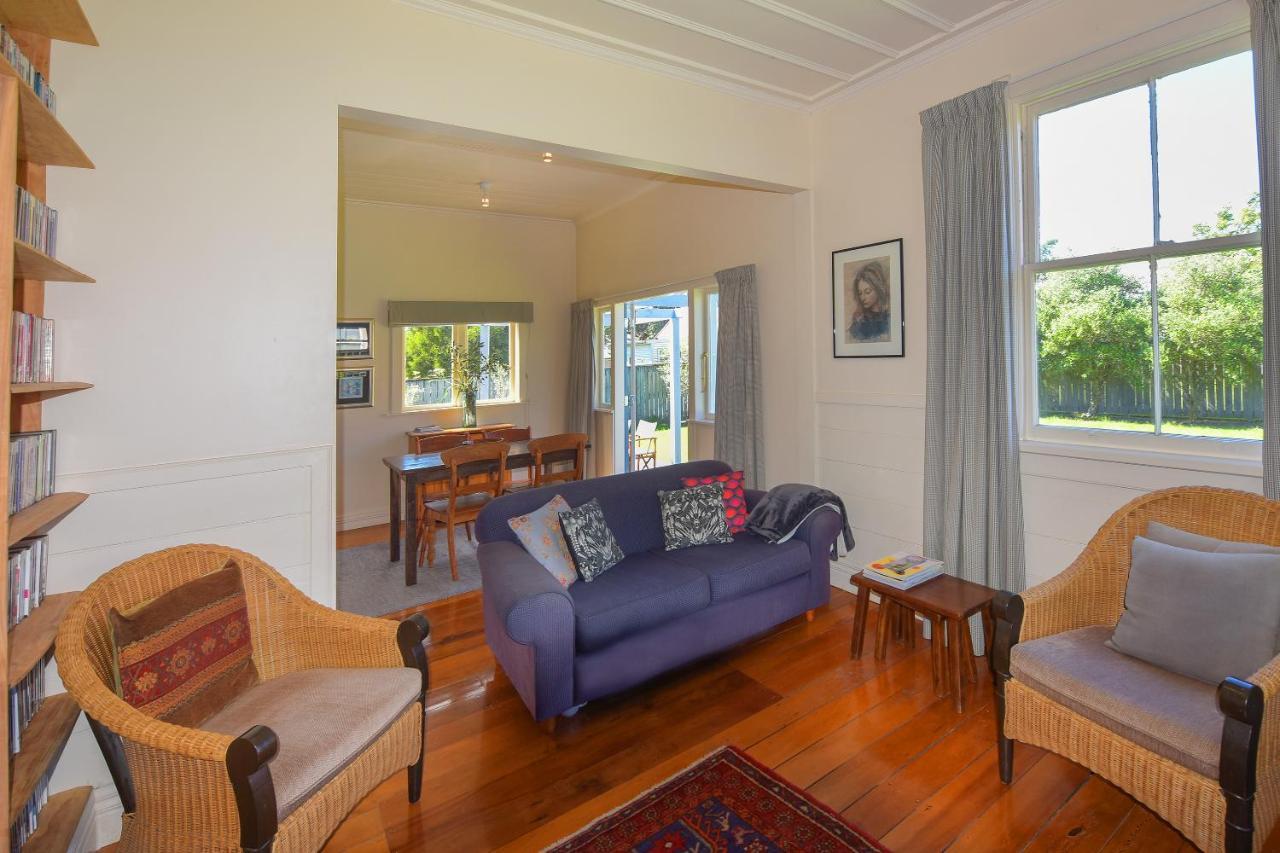 The Vicarage Martinborough Villa Eksteriør bilde